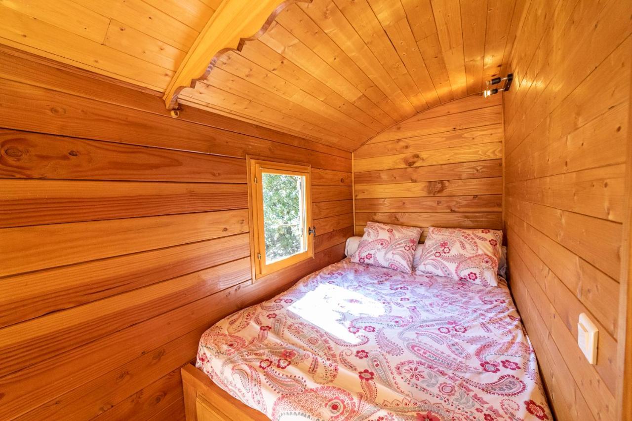 Holiday home Domaine Les Perpetus La Tour-d'Aigues