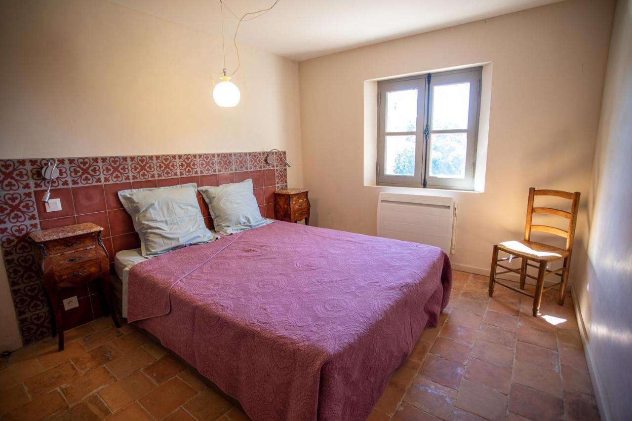 Domaine Les Perpetus * La Tour-d'Aigues